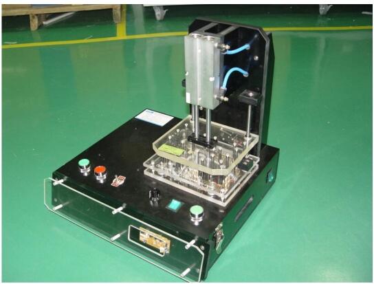 半自動(dòng)電路檢測(cè)治具